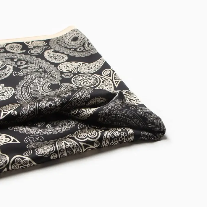 Платок женский MINAKU, размер 70×70 см, чёрный