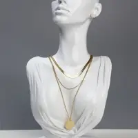 Бюст для украшений QF, 18&times;8&times;32 см, отверстие в ухе, белый