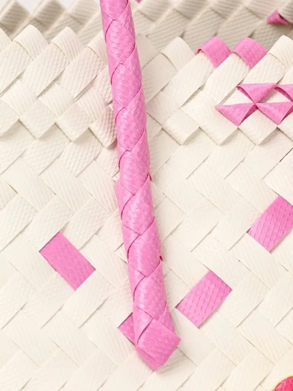 Сумка плетёная на застёжке &laquo;Девочка с букетом&raquo;, 40&times;10&times;55 см, пластик, бело-розовая