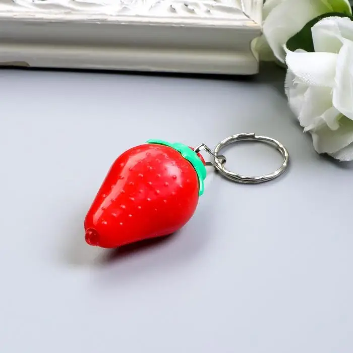 Фонарик свет на кольце Фонарик свет на кольце "Клубничка" светит МИКС 3х5,5х3 см