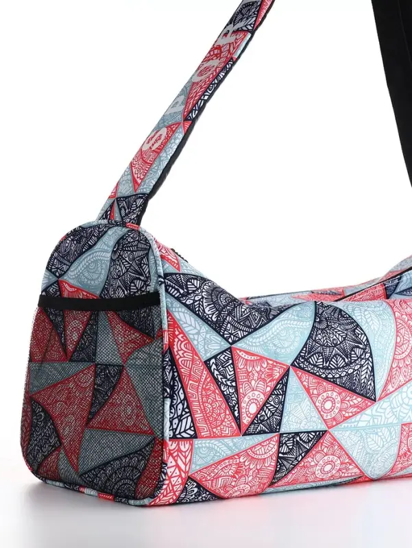 Сумка спортивная на молнии TEXTURA, боковой карман-сетка, регулируемый ремень, средний размер, красная