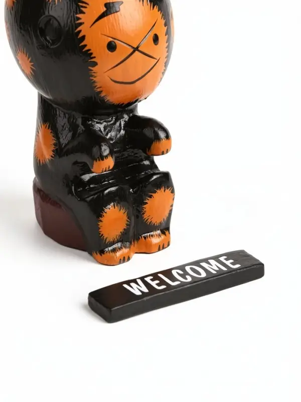 Сувенир &laquo;Кот с табличкой WELCOME&raquo;, 10&times;7&times;16 см, дерево, чёрно-рыжий