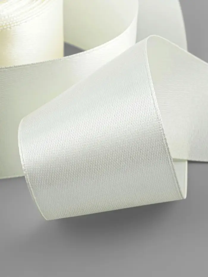 Лента атласная, 40 мм, 23&plusmn;1 м, нежно-бежевая