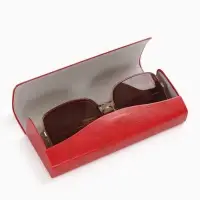 Футляр для очков на магните, 15.5&times;3.3&times;6 см, красный