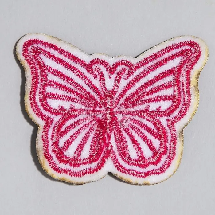 Термонаклейка на одежду «Бабочка», 4,3 х 3,3 см Термонаклейка на одежду «Бабочка», 4,3 х 3,3 см