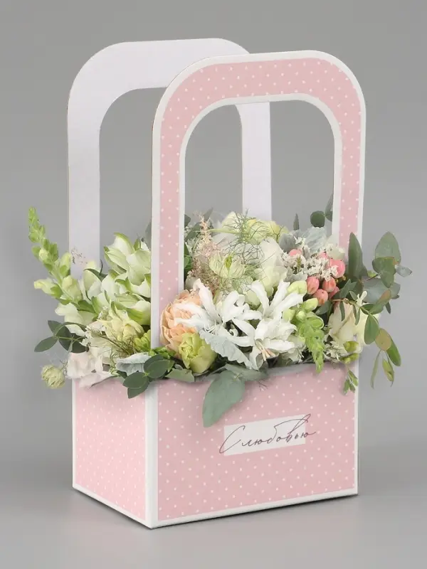 Коробка - переноска для цветов &laquo;С любовью&raquo;, 17&times;12&times;32 см