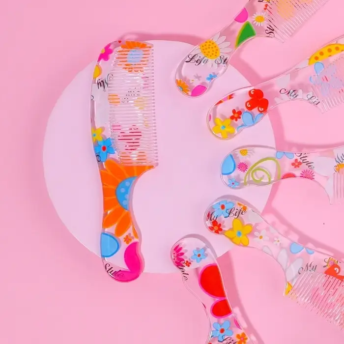 Расчёска, 19.2(±1) × 4.5 см, рисунок МИКС Расчёска, 19.2(±1) × 4.5 см, рисунок МИКС