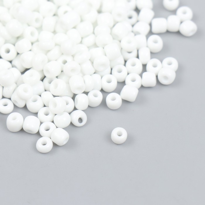 Бисер стекло 6/0  Бисер стекло 6/0 "Белоснежный" 450 гр