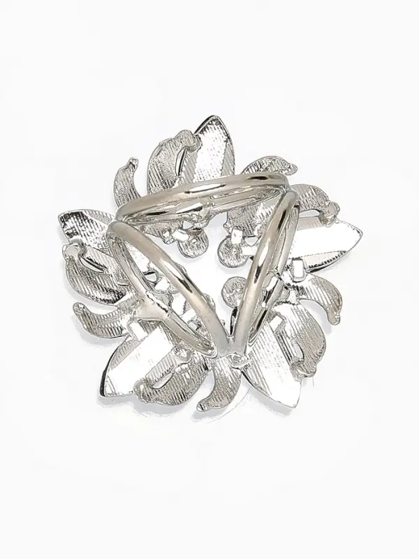 Кольцо для платка &laquo;Цветок мака&raquo;, чёрное в серебре