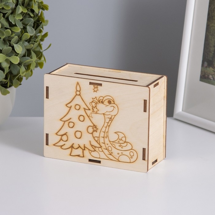Копилка  Копилка "Змея у ёлки" 13х10х5 см