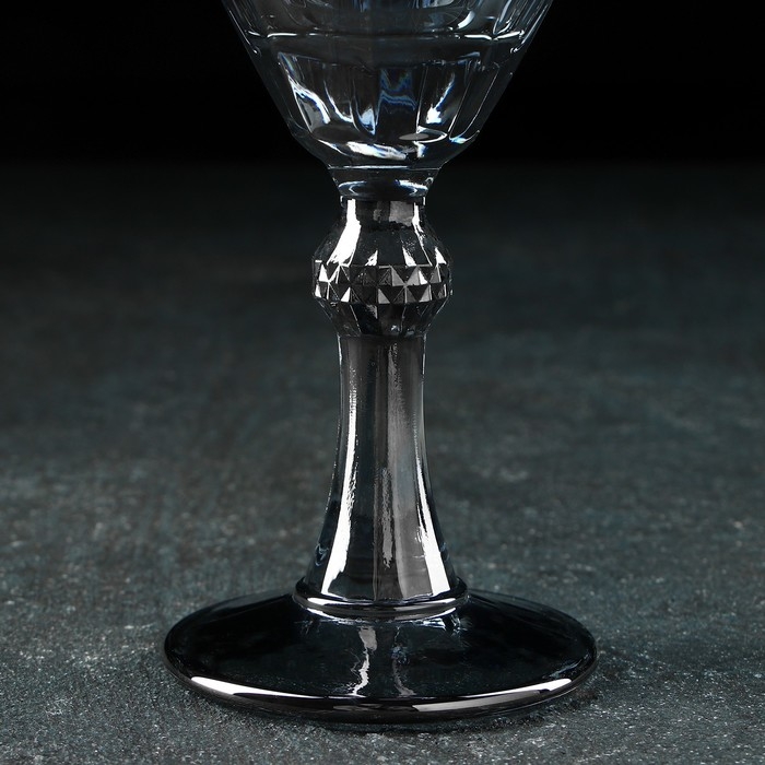 Бокал для вина стеклянный «Бал», 240 мл, 8,5×18,5 см, цвет серый Бокал для вина стеклянный «Бал», 240 мл, 8,5×18,5 см, цвет серый