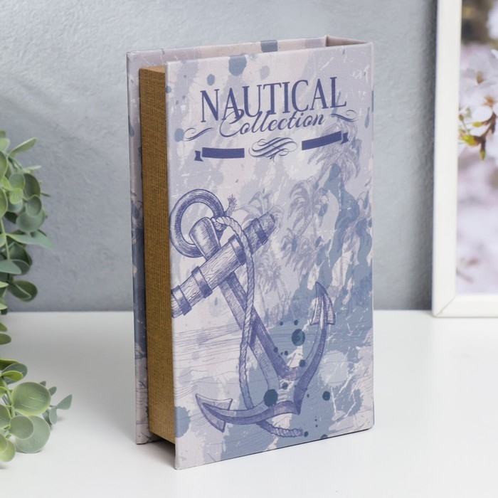 Сейф-книга дерево кожзам  Сейф-книга дерево кожзам "Морская коллекция" 21х13х5 см