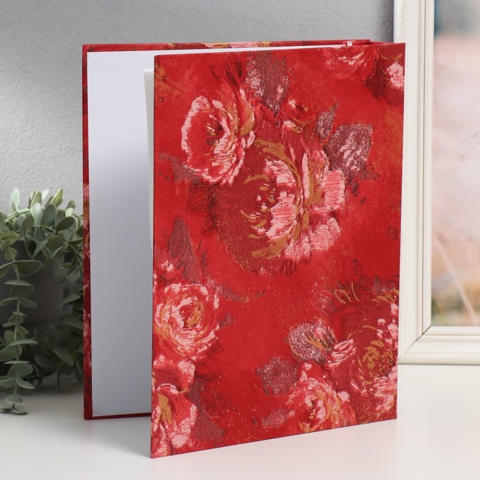 Фотоальбом на 200 фото 13х18 см Фотоальбом на 200 фото 13х18 см "Цветочная фреска" золото, в коробке МИКС 5,8х23,7х29,8 см