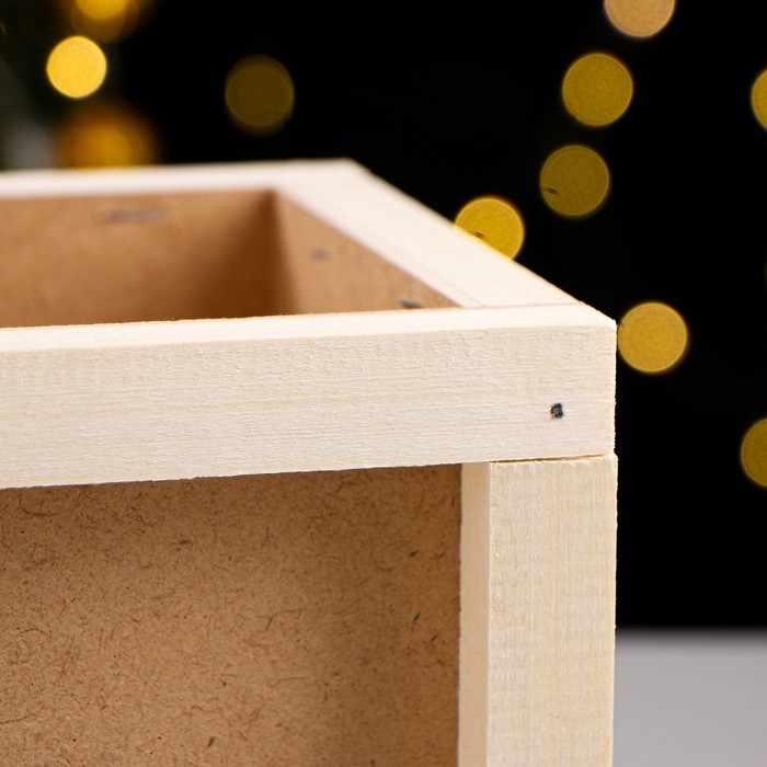 Подарочная коробка "Бандероль" деревянная с гвоздями и веревкой 20×16×15 см