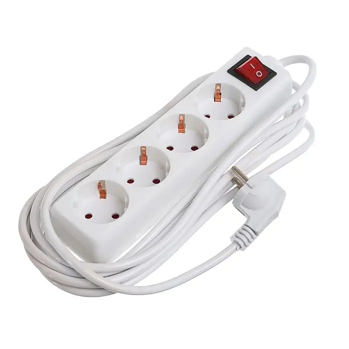Удлинитель Luazon Lighting, 4 розетки, 5 м, 6 А, 1300 Вт, 3&times;0.75 мм2, с заземлением, с выключателем, белый