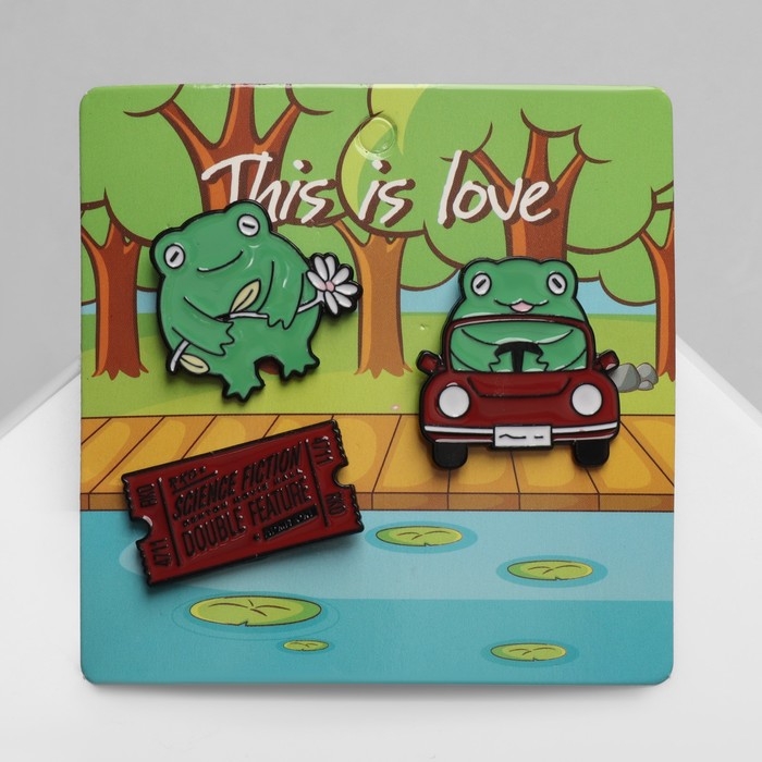 Набор значков (3 шт.) «Лягушачья романтика», цветной в чёрном металле Набор значков (3 шт.) «Лягушачья романтика», цветной в чёрном металле