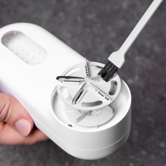 Машинка для удаления катышков Windigo LUK-19, 5 Вт, 1300 мА/ч, белая Машинка для удаления катышков Windigo LUK-19, 5 Вт, 1300 мА/ч, белая