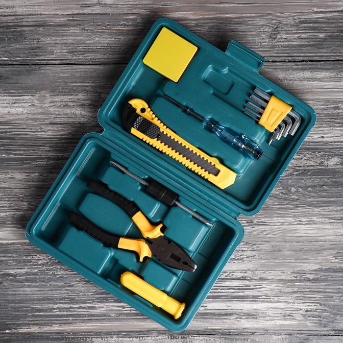 Набор инструментов в кейсе «На все случаи жизни», универсальный, 11 предметов Набор инструментов в кейсе «На все случаи жизни», универсальный, 11 предметов