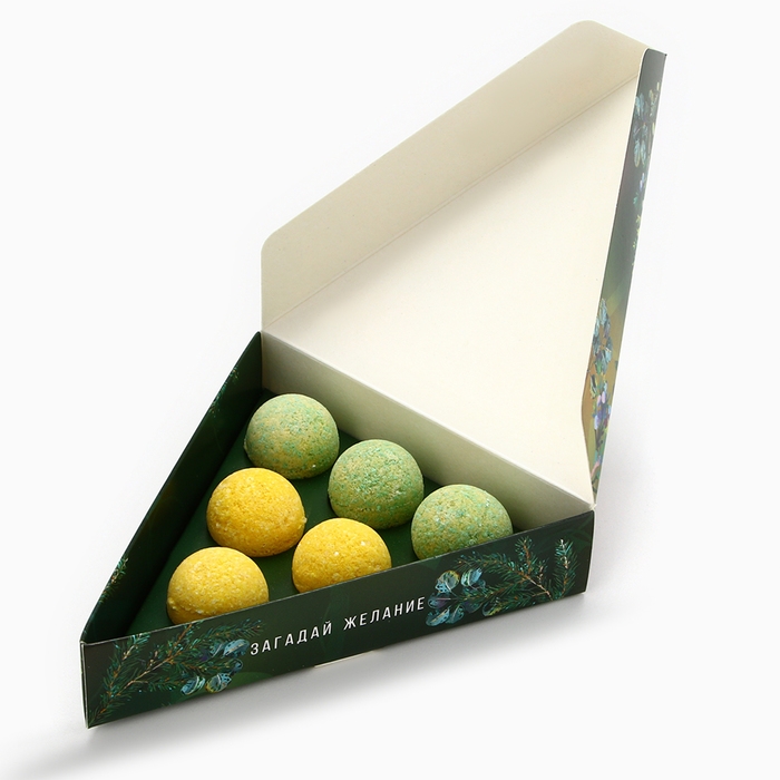 Подарочный набор косметики новогодний «Яркого праздника!», бомбочки для ванны, 6 х 20 г, аромат яблочный пунш, Новый Год