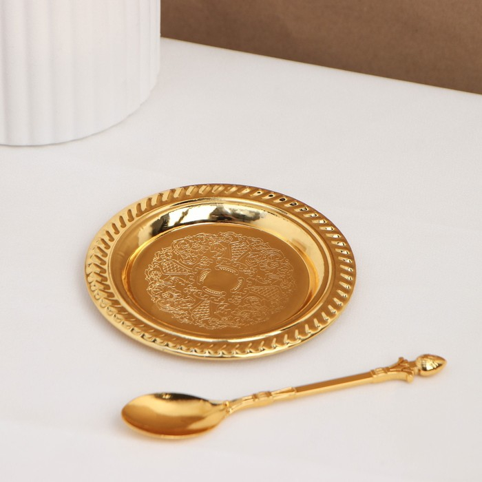 Набор блюдец &laquo;Золото&raquo;, с подставкой, с ложками, 6 шт, цвет золотой