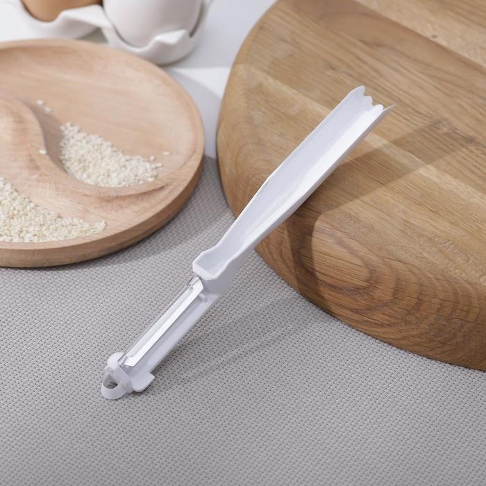 Овощечистка прямая, пластик ABC, 18 см, цвет белый Овощечистка прямая, пластик ABC, 18 см, цвет белый