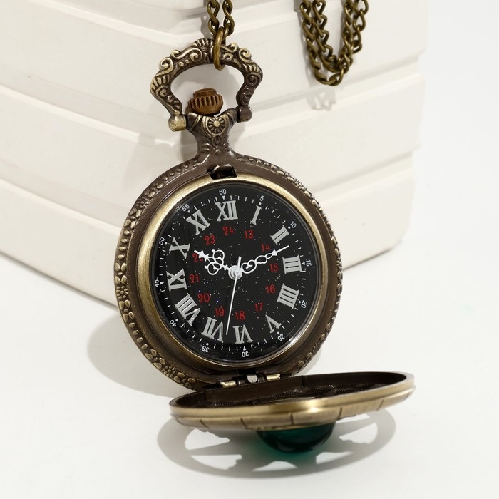 Часы карманные Часы карманные "Компас", кварцевые, d циферблата-4.7 см, цепочка l-80 см