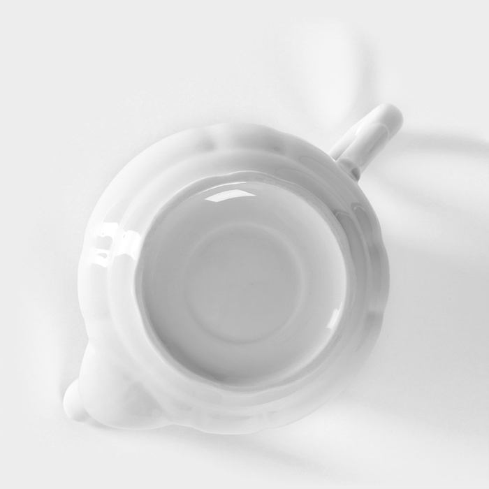 Чайник фарфоровый «Романс», 1,75 л, цвет белый Чайник фарфоровый «Романс», 1,75 л, цвет белый