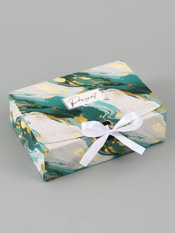 Коробка подарочная самосборная Present, 16.5&times;12&times;5 см, с лентой