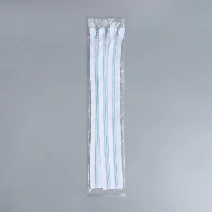 Молния «Спираль», №5, разъёмная, замок автомат, 40 см, белая, голубая Молния «Спираль», №5, разъёмная, замок автомат, 40 см, белая, голубая