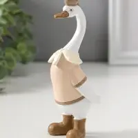 Сувенир полистоун "Гусь-морячок в бежевой рубашке" 14,5 см