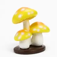 Садовая фигура из полистоуна &laquo;Жёлтый мухомор&raquo;, 15&times;10&times;16 см