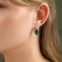 Серьги со стразами &laquo;Эдель&raquo;, эллипс ажурный, цвет изумрудный в серебре