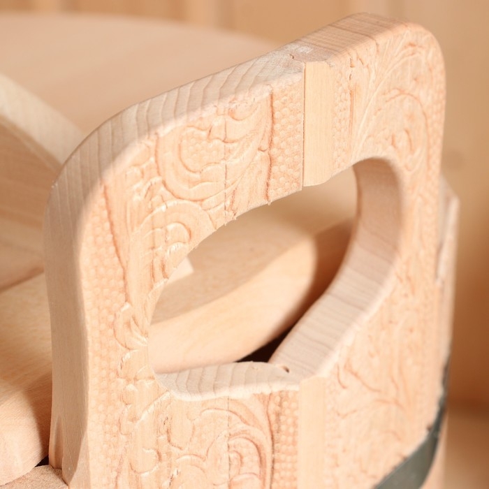 Запарник-ведро из липы, 12 л, пластиковая вставка, с крышкой, тиснение  Запарник-ведро из липы, 12 л, пластиковая вставка, с крышкой, тиснение "Русские узоры"