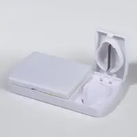 Таблетница с делителем, 2 секции, 9.5&times;5&times;1.5 см, белая, жёлтая, фиолетовая