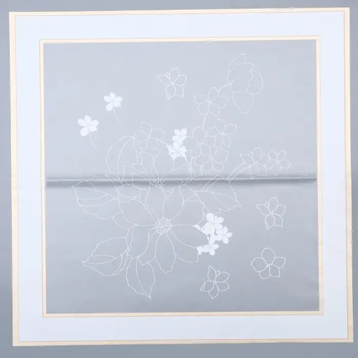 Пленка для цветов матовая, «Цветы с каймой», 58×58 см, белый