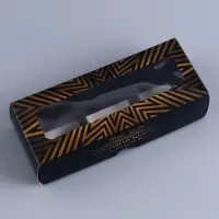 Коробка с обечайкой для 3 конфет, с окном «Натоящему мужчине», 13×5×3.3 см
