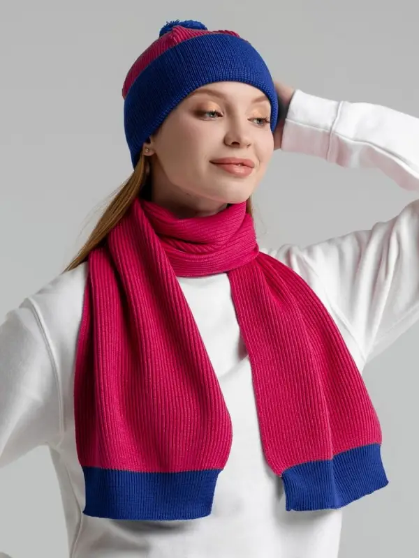 Шапка Snappy, розовая (фуксия) с синим Шапка Snappy, розовая (фуксия) с синим