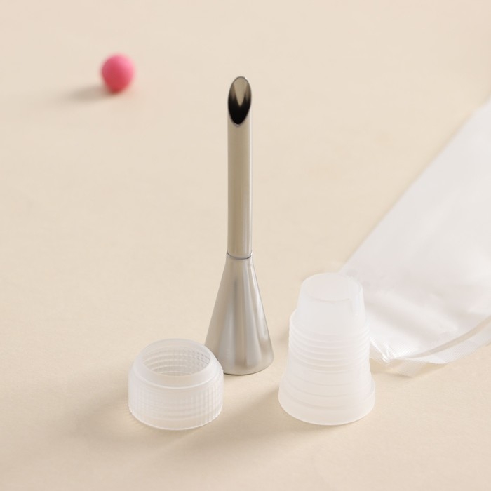 Набор кондитерский «Десертный», 7 предметов: мешок 22×12 см, насадки 5 шт d=1,7 см, адаптер Набор кондитерский «Десертный», 7 предметов: мешок 22×12 см, насадки 5 шт d=1,7 см, адаптер