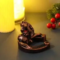 Фигура "Жеребенок на подкове" 8х8х6,5 см, бронза