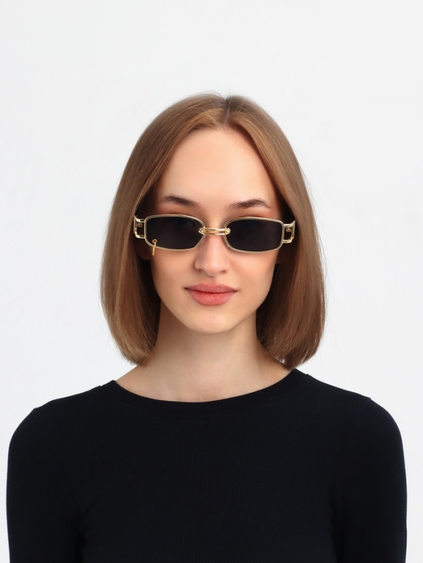 Очки солнцезащитные OneSun, UV 400, линза 3.2 х 5.3 см, ширина 14.6 см, дужка 15.6 см, черные дужки Очки солнцезащитные OneSun, UV 400, линза 3.2 х 5.3 см, ширина 14.6 см, дужка 15.6 см, черные дужки