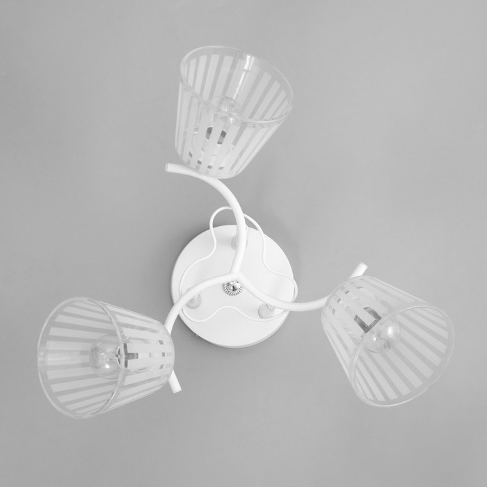 Люстра Люстра "Ванесса" 3х60Вт Е27 Белый 45х45х27см