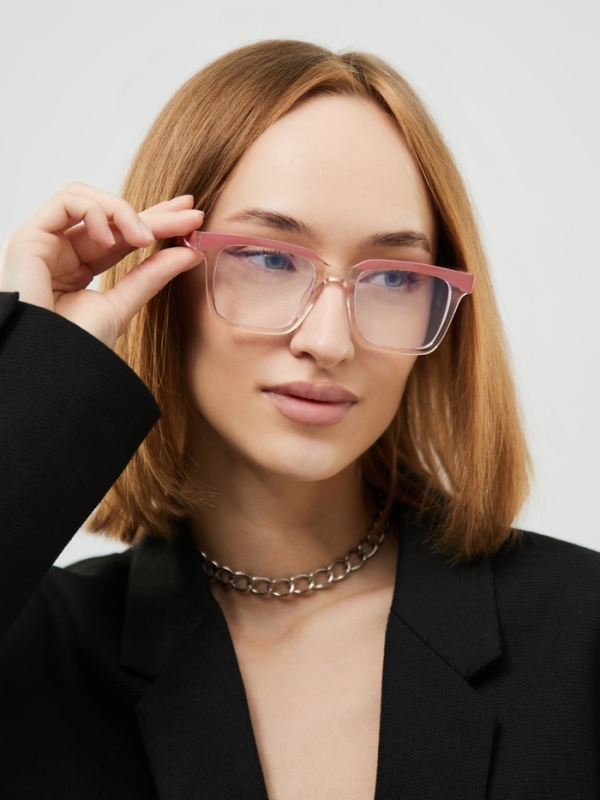 Очки имиджевые женские, для компьютера, ширина 13.8 см, дужка 13.8 см, линза 6.3 х 4.6 см Очки имиджевые женские, для компьютера, ширина 13.8 см, дужка 13.8 см, линза 6.3 х 4.6 см