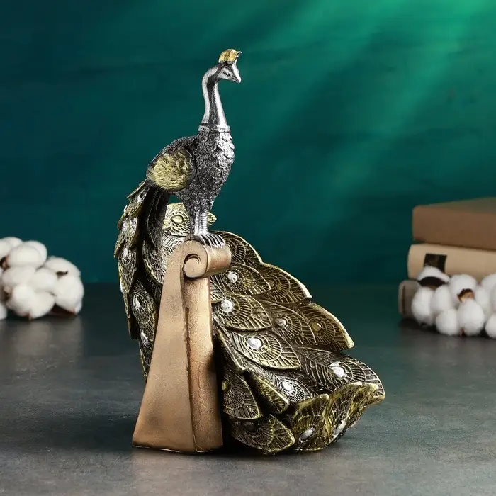 Подставка для бутылки &laquo;Павлин с хвостом&raquo;, полистоун