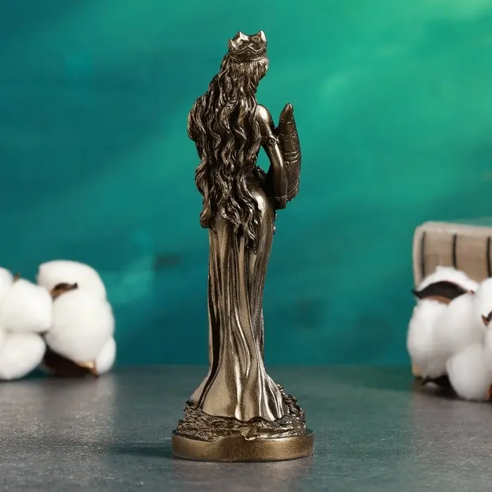 Фигурка &laquo;Фортуна&raquo;, 19 см, под бронзу, мраморная крошка