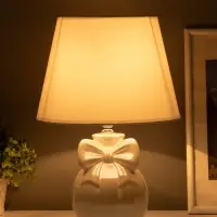 Лампа настольная E27 40Вт "Шар с бантом" беж перламутр 22х22х33,5 см
