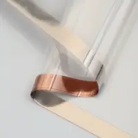 Плёнка для цветов &laquo;Полоса с окном&raquo;, белая с золотыми, 57&times;57&plusmn;2 см