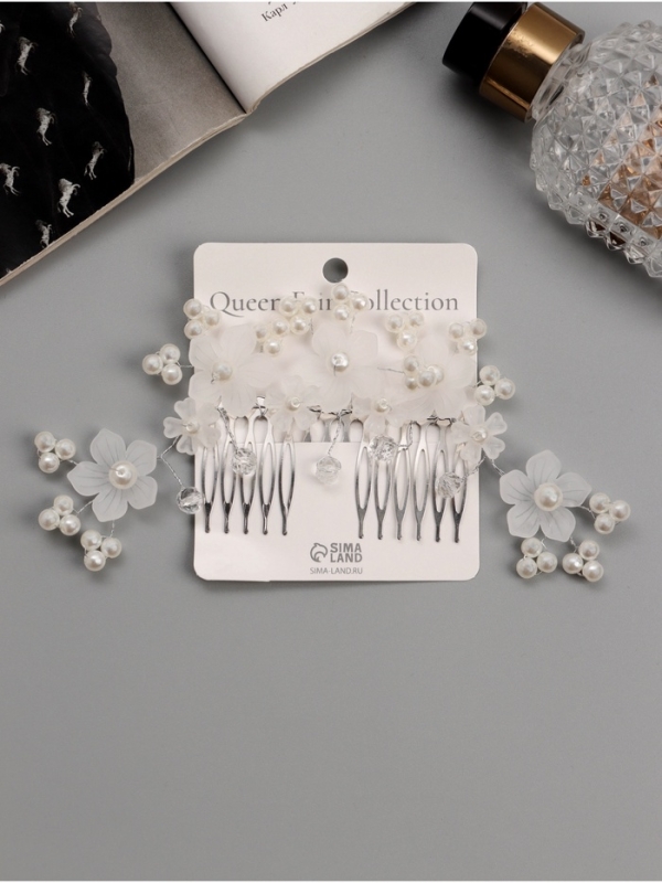 Гребень для волос Гребень для волос "Эмилия" цветник бусинки, 13х6 см, белый