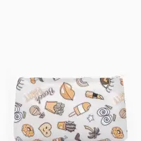 Косметичка - пенал на молнии, плоская, маленькая, с принтом, белая=