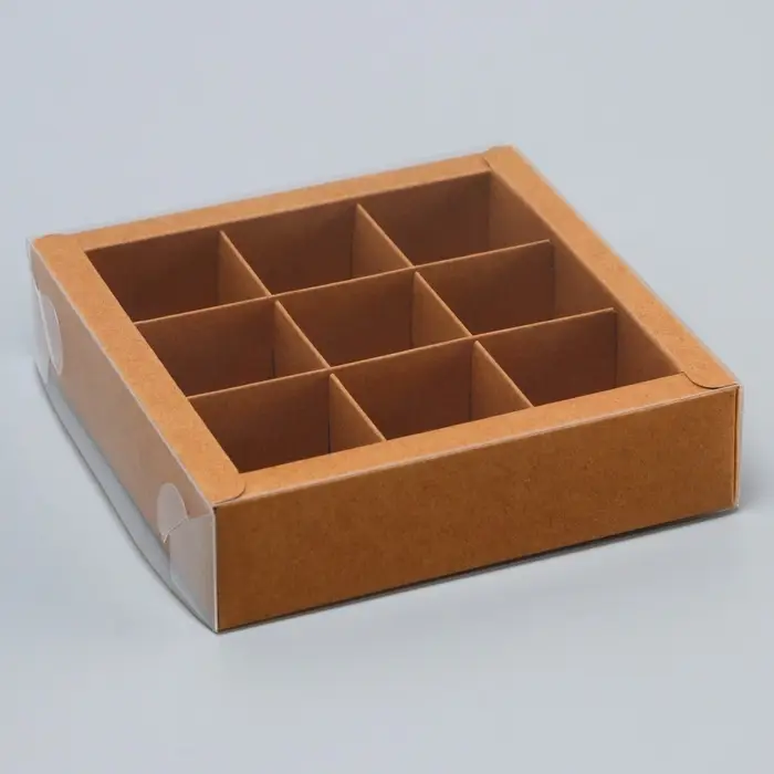 Коробка для 9 конфет, крафт с прозрачной крышкой, 13.7&times;13.7&times;3.5 см