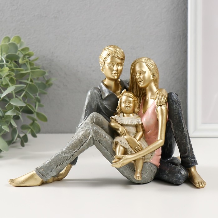 Сувенир полистоун  Сувенир полистоун "Семейное наслаждение моментом" 14,5х21х12 см